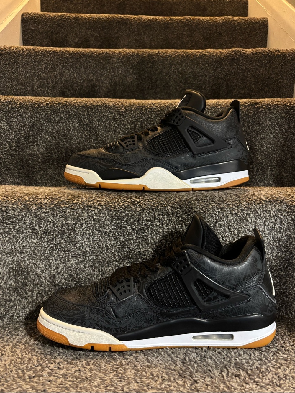 Nike Air Jordan 4 Retro Black Laser Gum 30th Anniversary authentic
